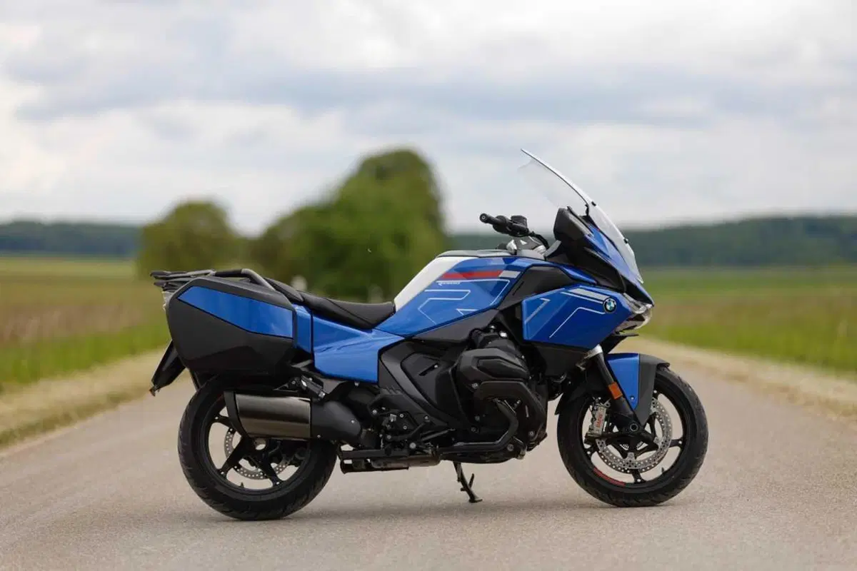 BMW R 1300 RT - il TEST! è davvero più sportiva o è ancora la gt di riferimento? [VIDEO] (7)