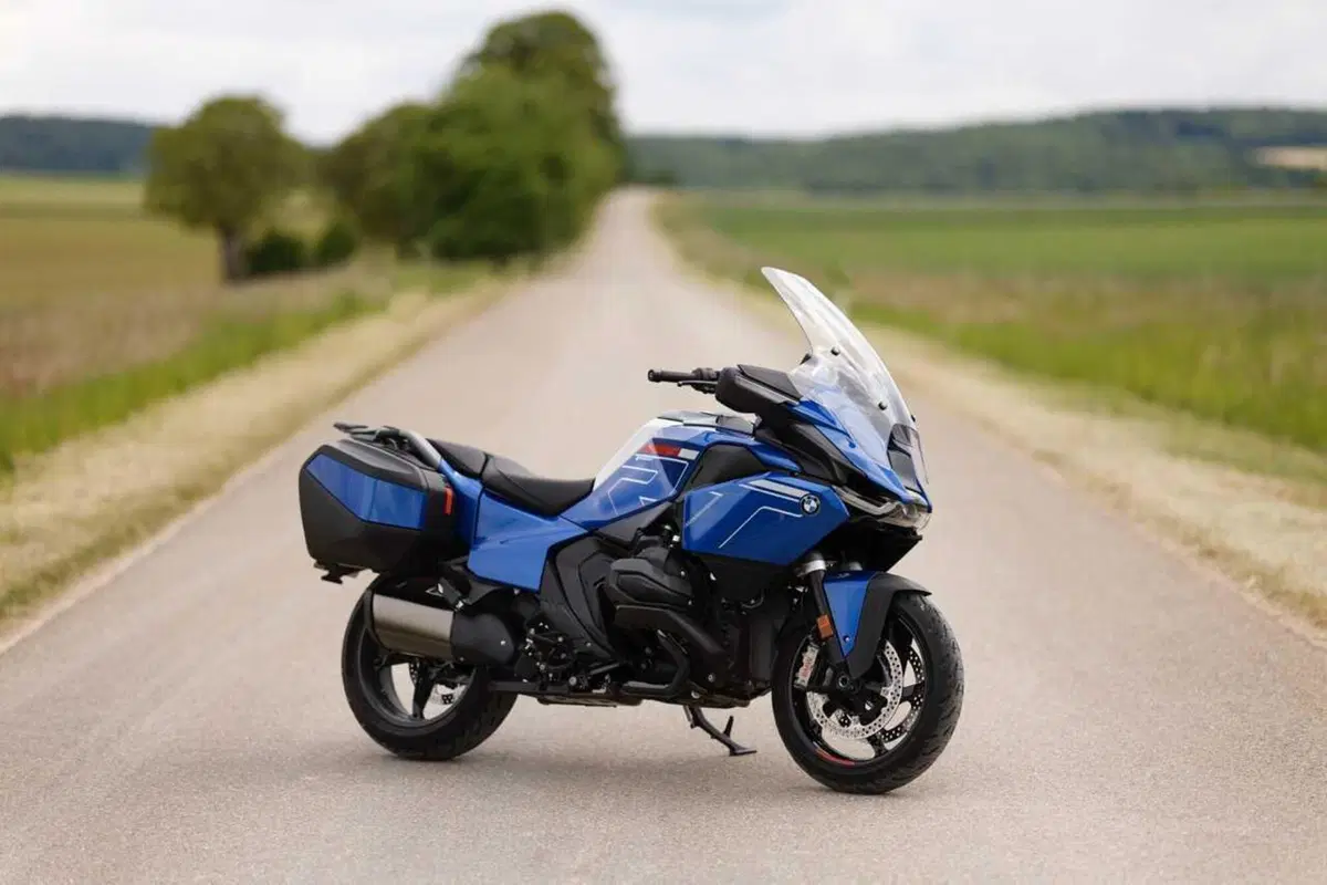 BMW R 1300 RT - il TEST! è davvero più sportiva o è ancora la gt di riferimento? [VIDEO] (8)