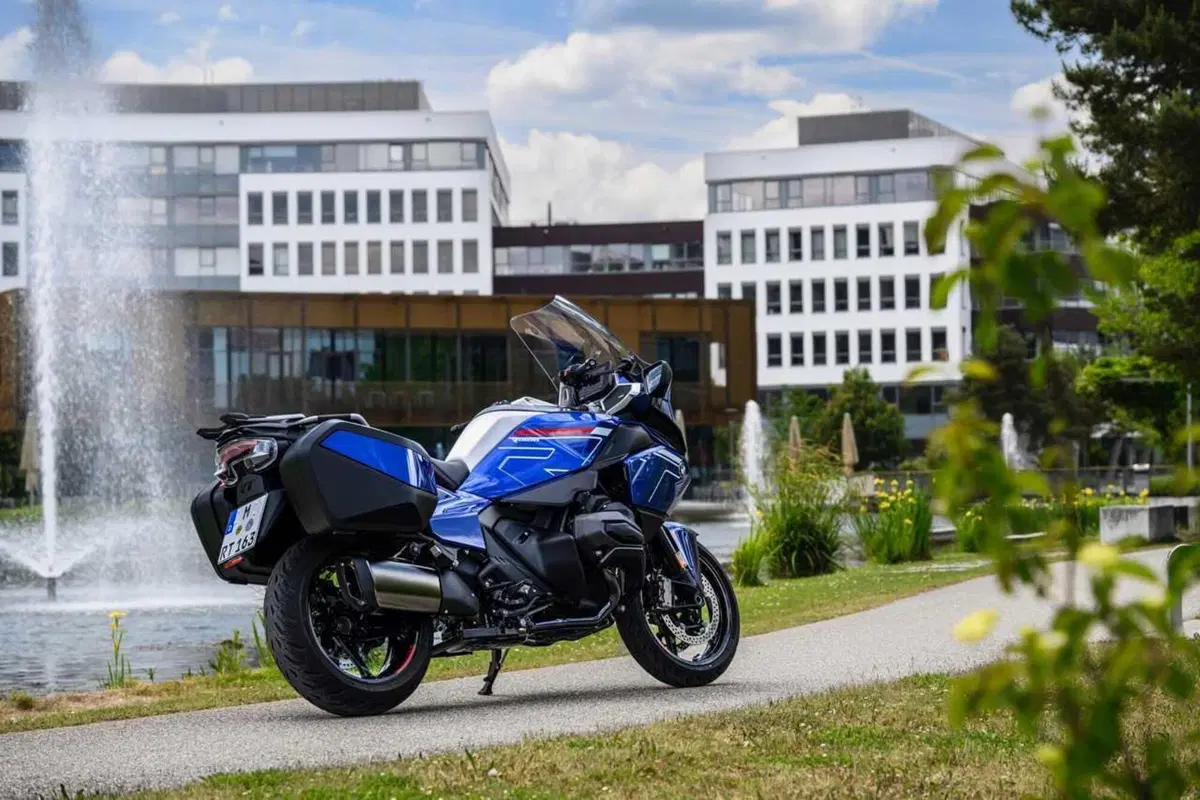 BMW R 1300 RT - il TEST! è davvero più sportiva o è ancora la gt di riferimento? [VIDEO] (16)