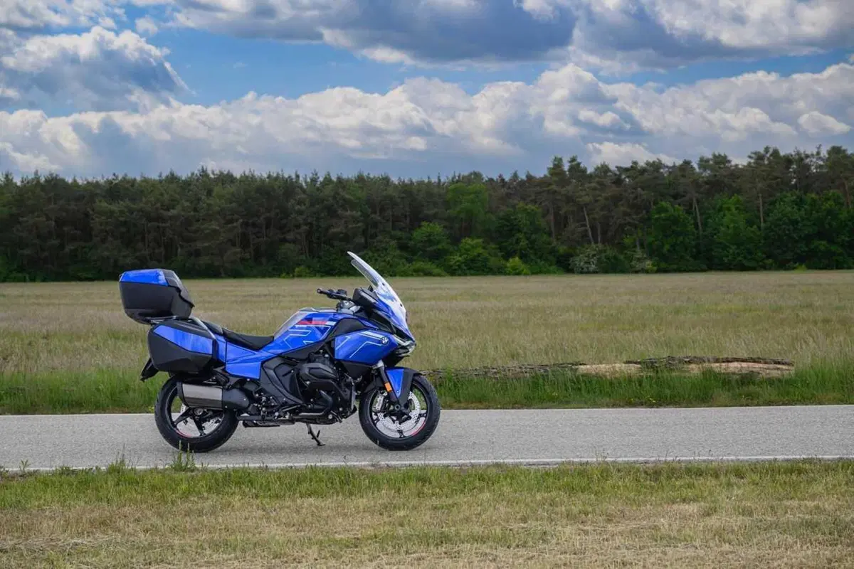 BMW R 1300 RT - il TEST! è davvero più sportiva o è ancora la gt di riferimento? [VIDEO] (21)