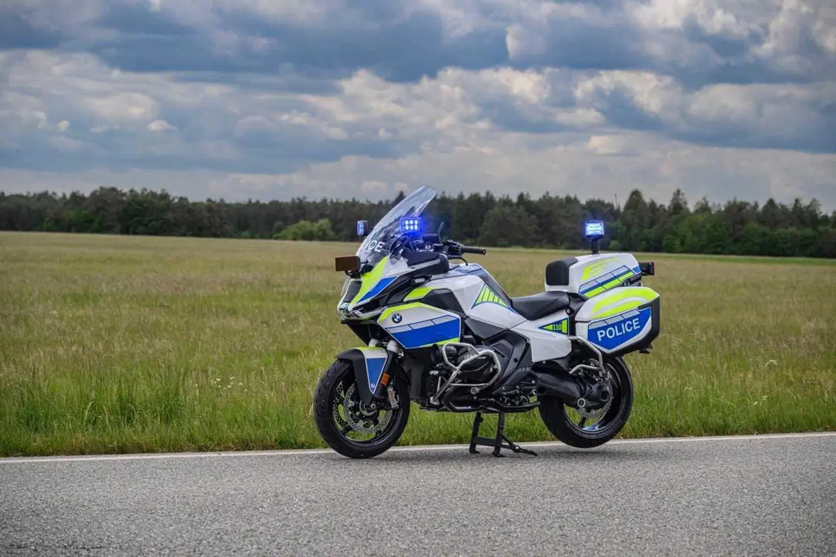 BMW R 1300 RT - il TEST! è davvero più sportiva o è ancora la gt di riferimento? [VIDEO] (25)