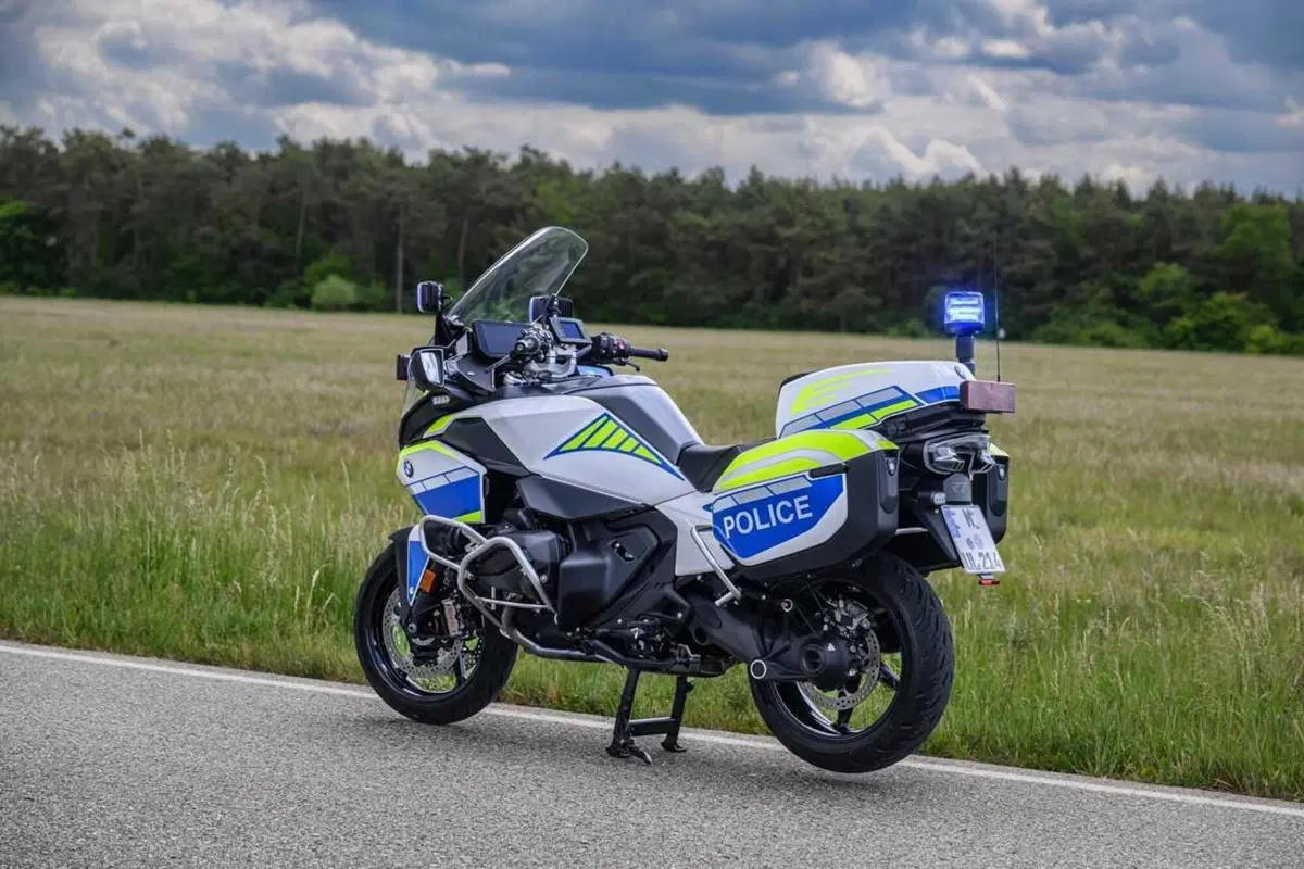 BMW R 1300 RT - il TEST! è davvero più sportiva o è ancora la gt di riferimento? [VIDEO] (27)