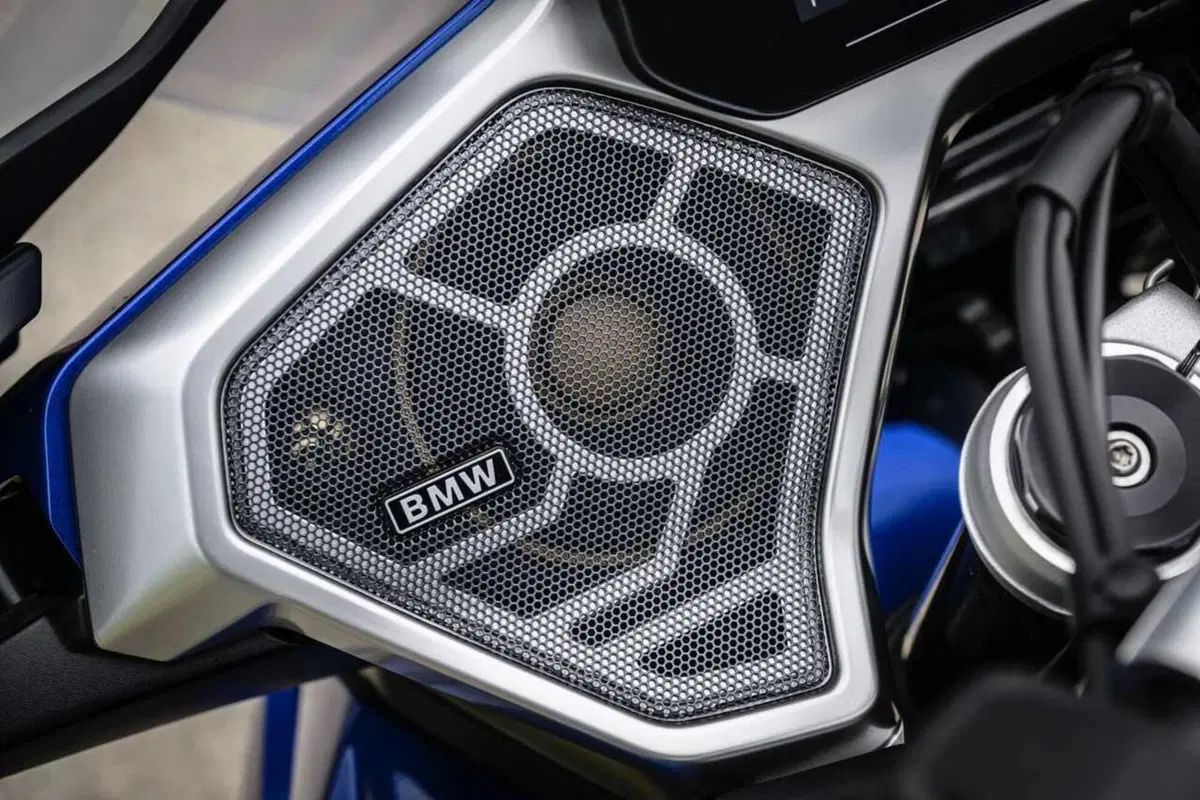 BMW R 1300 RT - il TEST! è davvero più sportiva o è ancora la gt di riferimento? [VIDEO] (29)