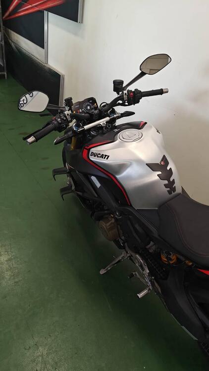 Ducati Streetfighter V4 1100 SP (2022) (5)