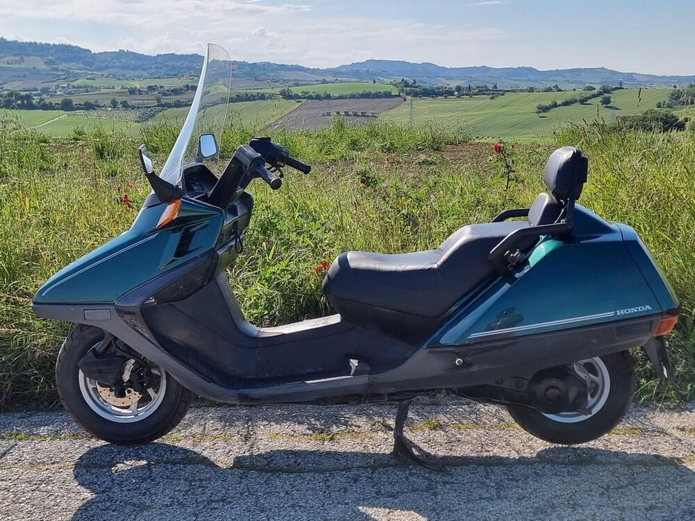 Honda CN 250 (4)