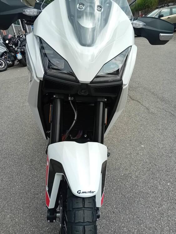 Moto Morini X-Cape 700 Alloy Wheels (2025) (2)