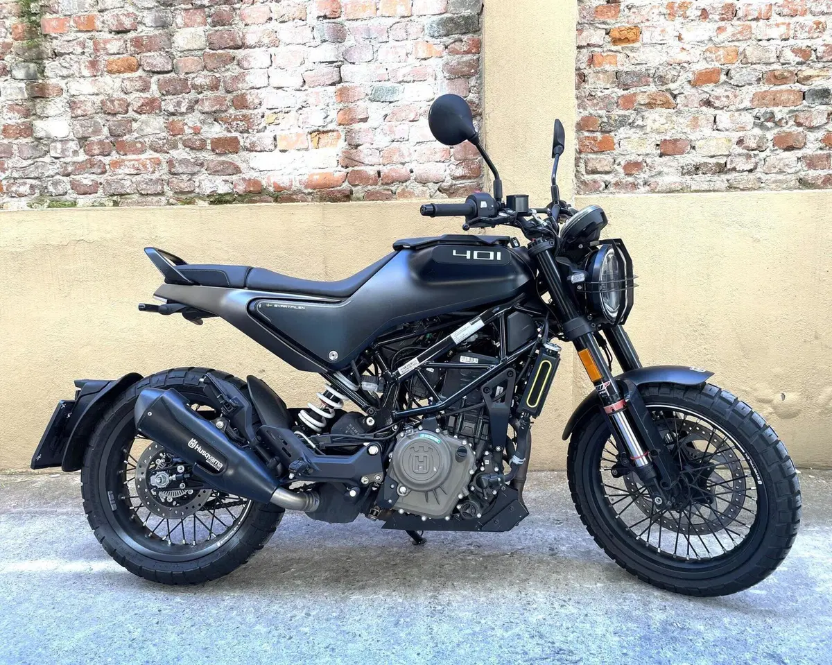 Husqvarna Svartpilen 401 (2021 - 23)