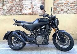 Husqvarna Svartpilen 401 (2021 - 23) usata