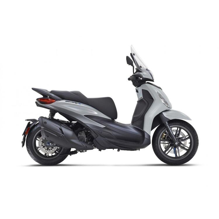 Piaggio Beverly 400 (2025)