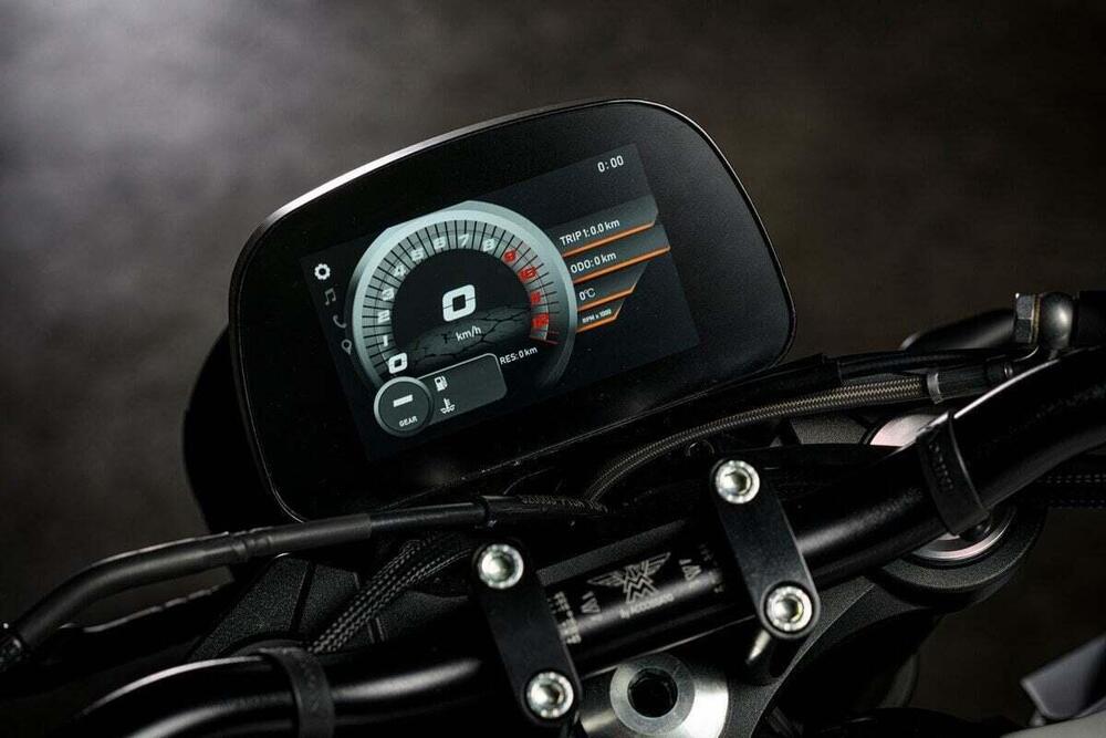 Moto Morini SEIEMMEZZO STR (2022 - 25) (4)