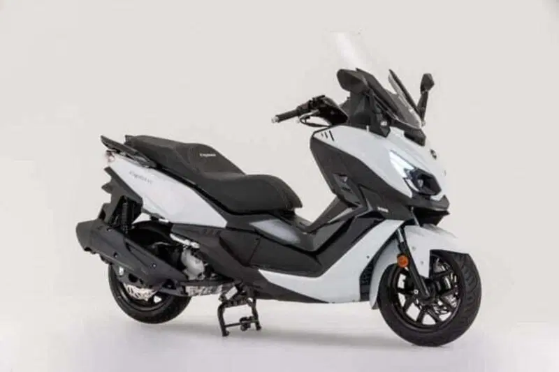 Sym Cruisym 300 E5+ (2025 - 26) (3)