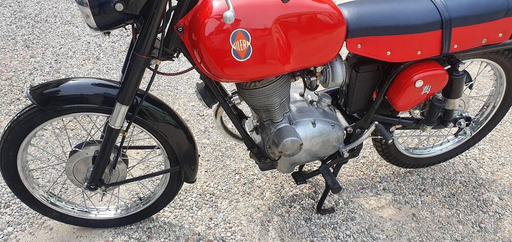 Gilera 124 (2)