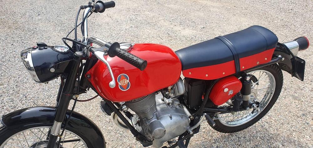 Gilera 124 (3)