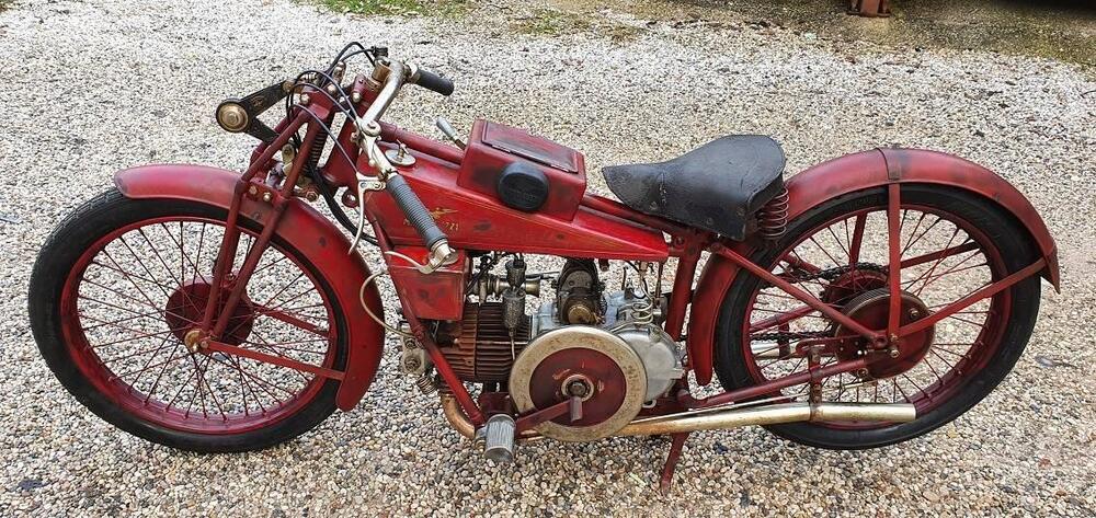 Moto Guzzi C4 V  -CORSA 4 VALVOLE