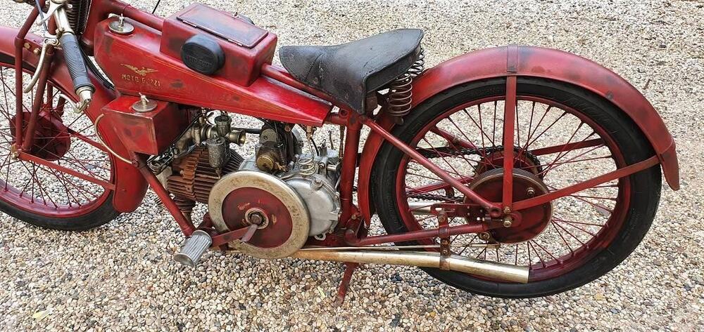 Moto Guzzi C4 V  -CORSA 4 VALVOLE (4)