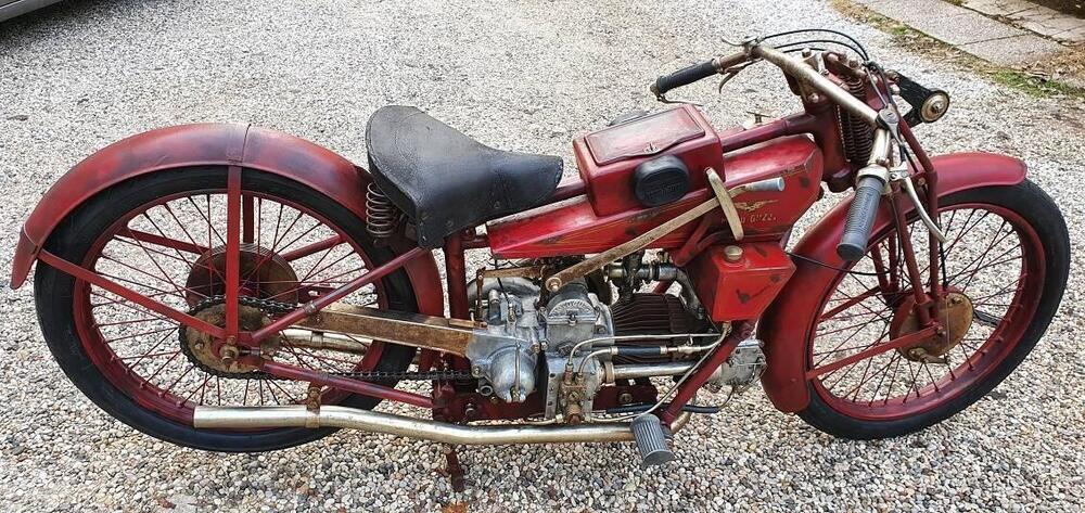 Moto Guzzi C4 V  -CORSA 4 VALVOLE (5)