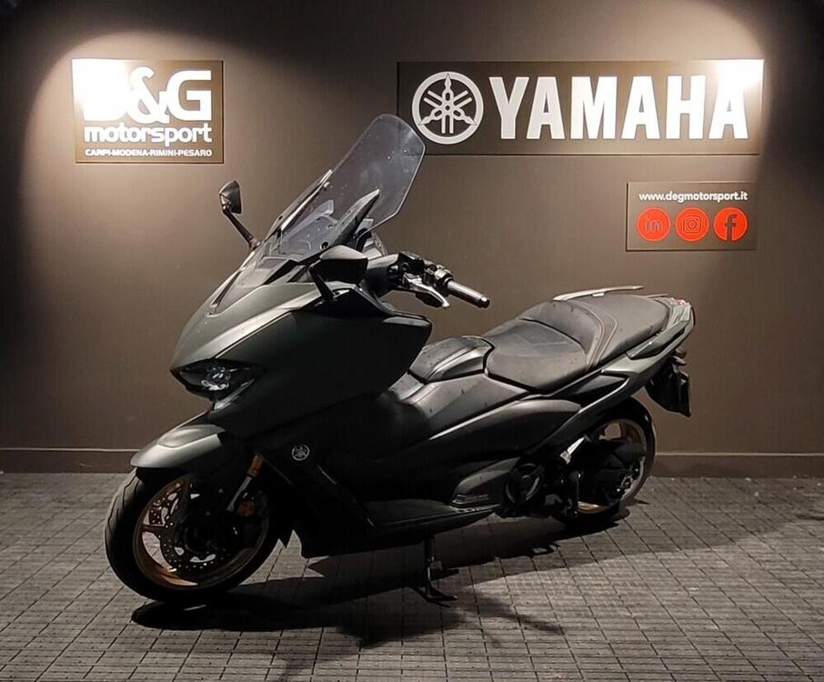 Yamaha T-Max 560 Tech Max (2021) (4)