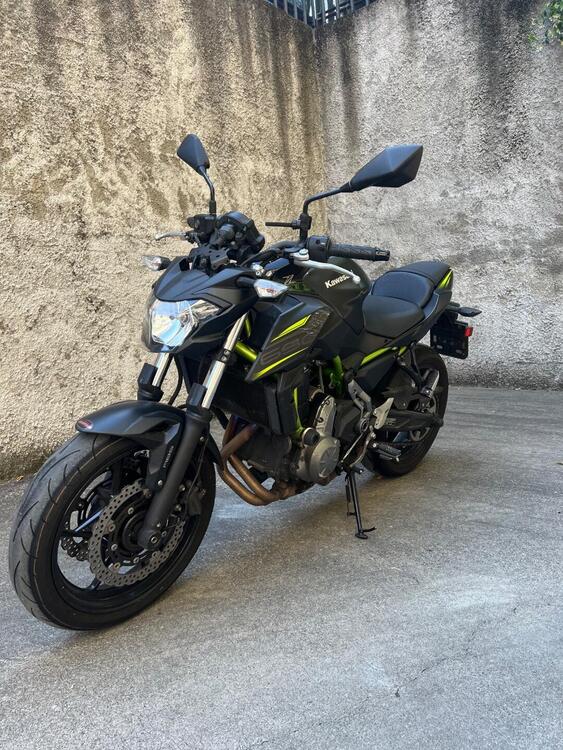 Kawasaki Z 650 (2017 - 19) (4)