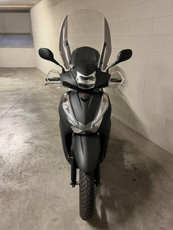 Honda SH 300 i ABS (2016 - 20) (4)