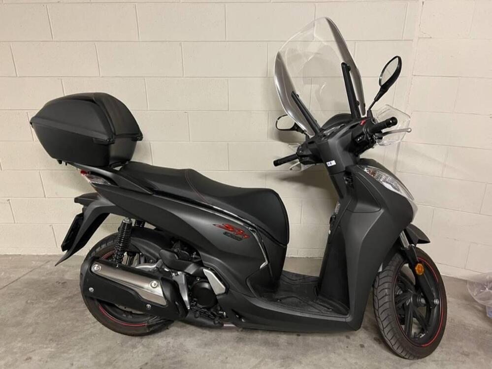 Honda SH 300 i ABS (2016 - 20) (5)