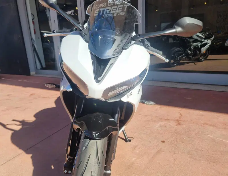 Triumph Daytona 660 (2024 - 26) (12)