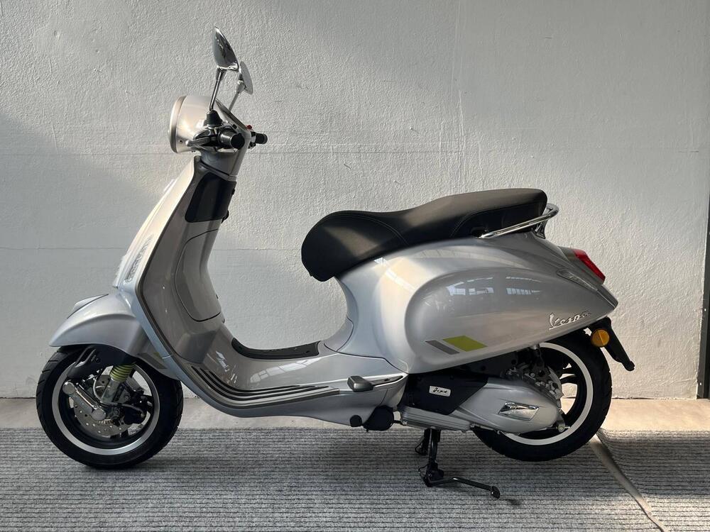 Vespa Primavera 125 Tech (2024 - 25) (2)