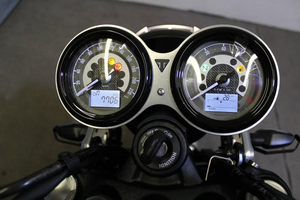 Triumph Speed Twin 1200 (2019 - 20) (3)