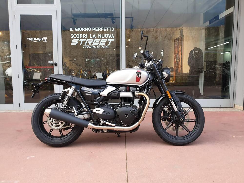 Triumph Speed Twin 900 (2025) (2)