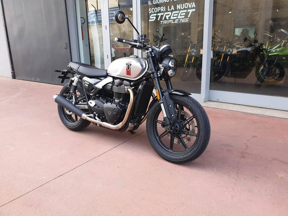 Triumph Speed Twin 900 (2025)