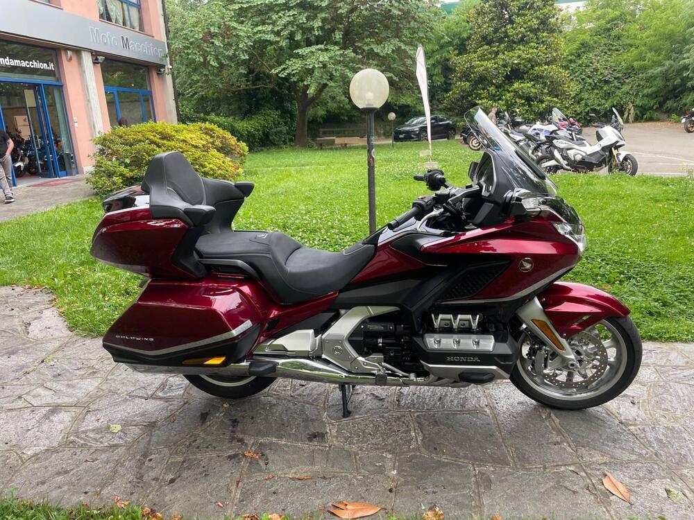 Honda GL 1800 Gold Wing Tour DCT (2021) (5)