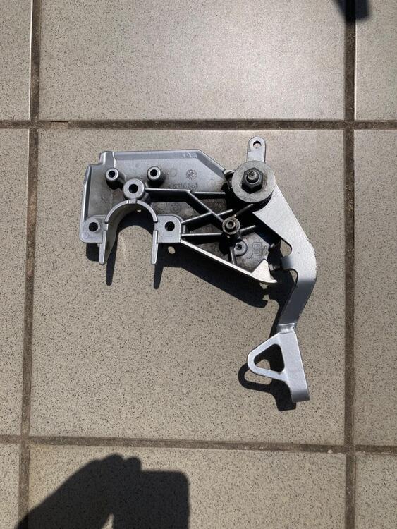 pedana anteriore destra con leva freno BMW (2)