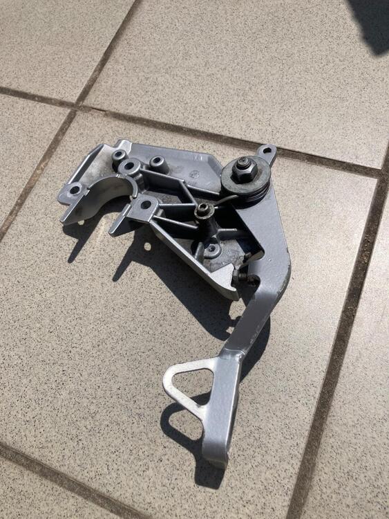 pedana anteriore destra con leva freno BMW (3)