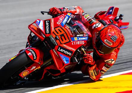 Pole, ovviamente, di Marc Marquez, poi Alex, Morbidelli e Bagnaia [RISULTATI]