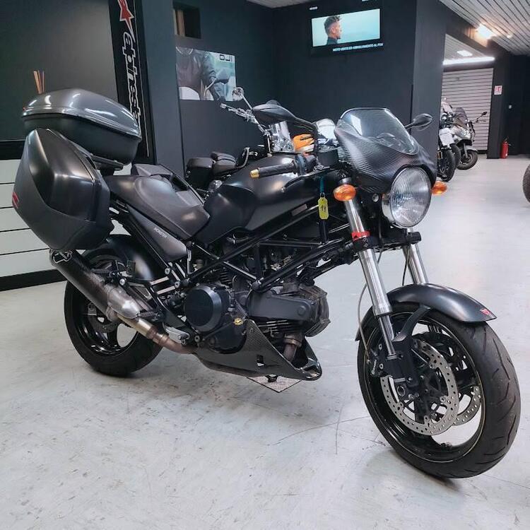 Ducati Monster 695 (2006 - 08) (5)