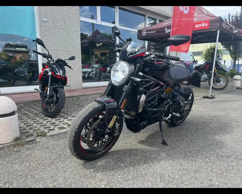 Ducati Monster 1200 R (2016 - 19)