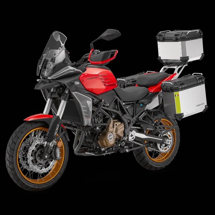 QJ Motor SRT 700 SX (2025) (2)