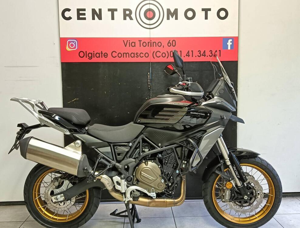 QJ Motor SRT 700 SX (2025)