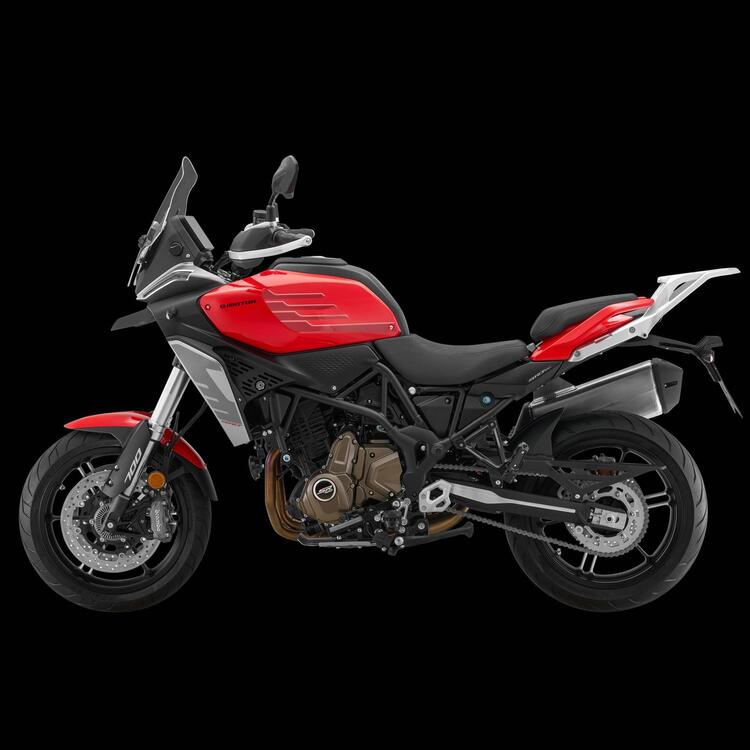 QJ Motor SRT 700 S (2025) (3)