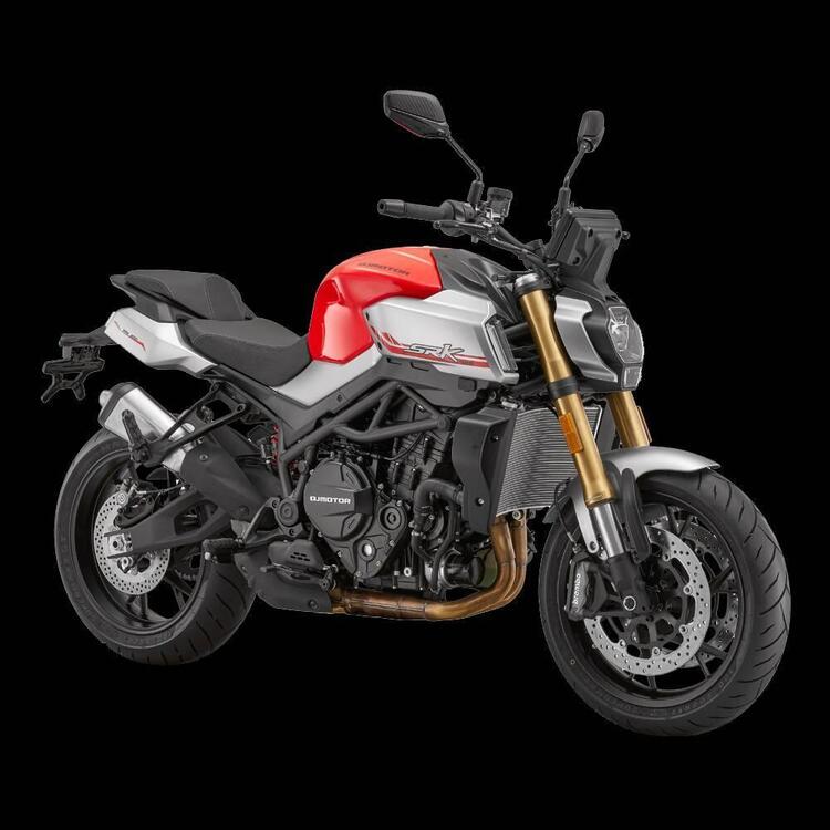 QJ Motor SRK 900 (2025) (2)