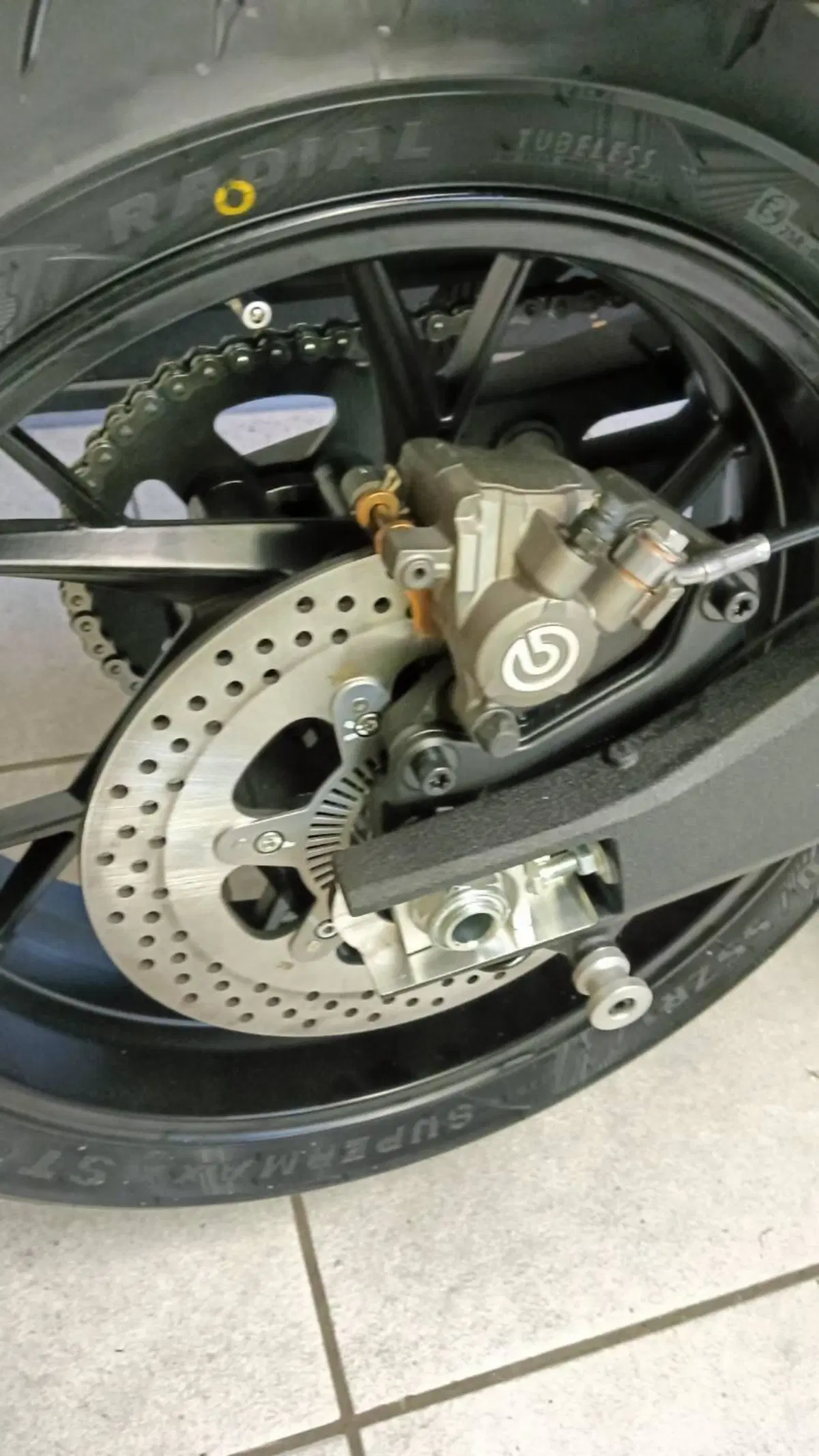 QJ Motor SRK 900 (2025 - 26) (12)