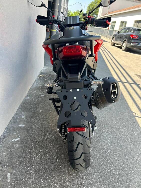 QJ Motor SRT 900 SX (2025) (4)