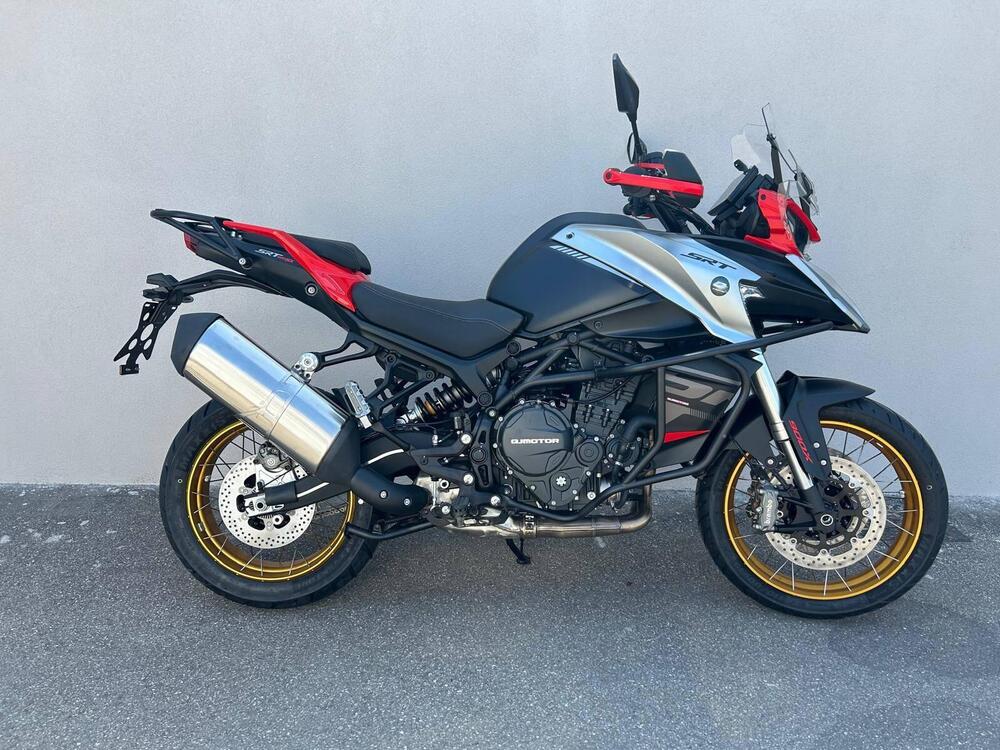 QJ Motor SRT 900 SX (2025)