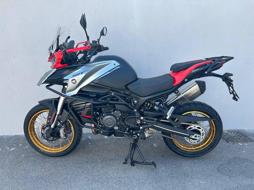 QJ Motor SRT 900 SX (2025) (2)