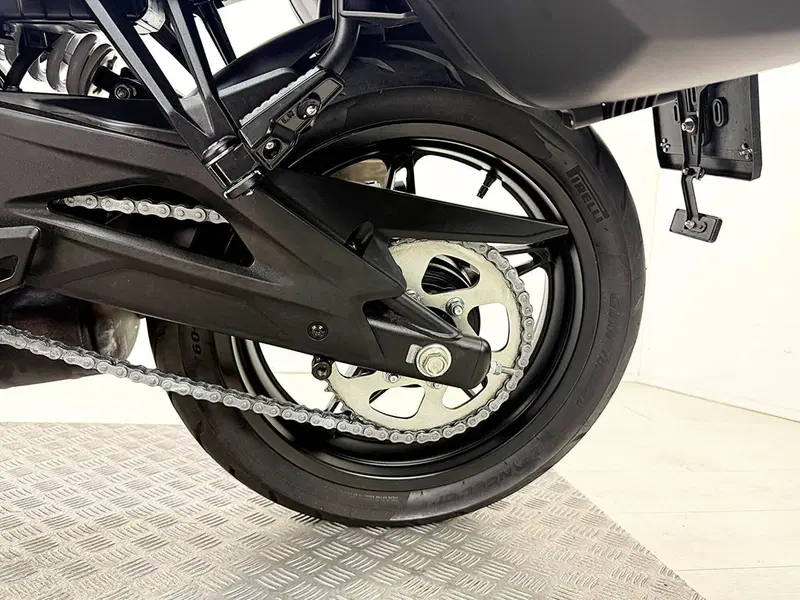 CFMOTO 650GT (2021 - 26) (17)