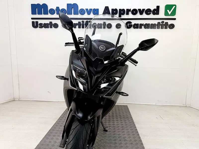 CFMOTO 650GT (2021 - 26) (4)