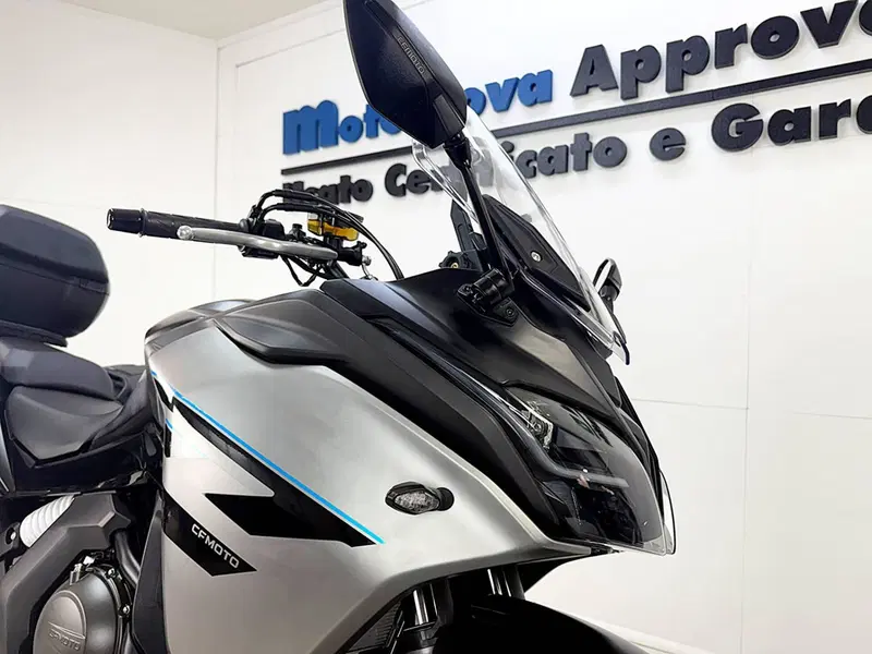CFMOTO 650GT (2021 - 26) (10)