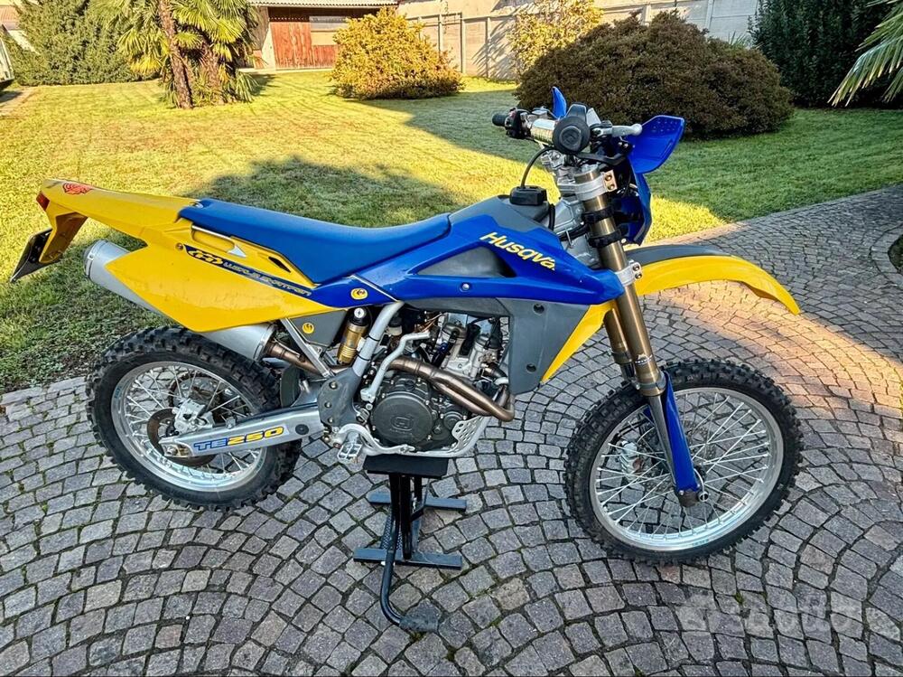 Husqvarna TE 250 (2005) (2)