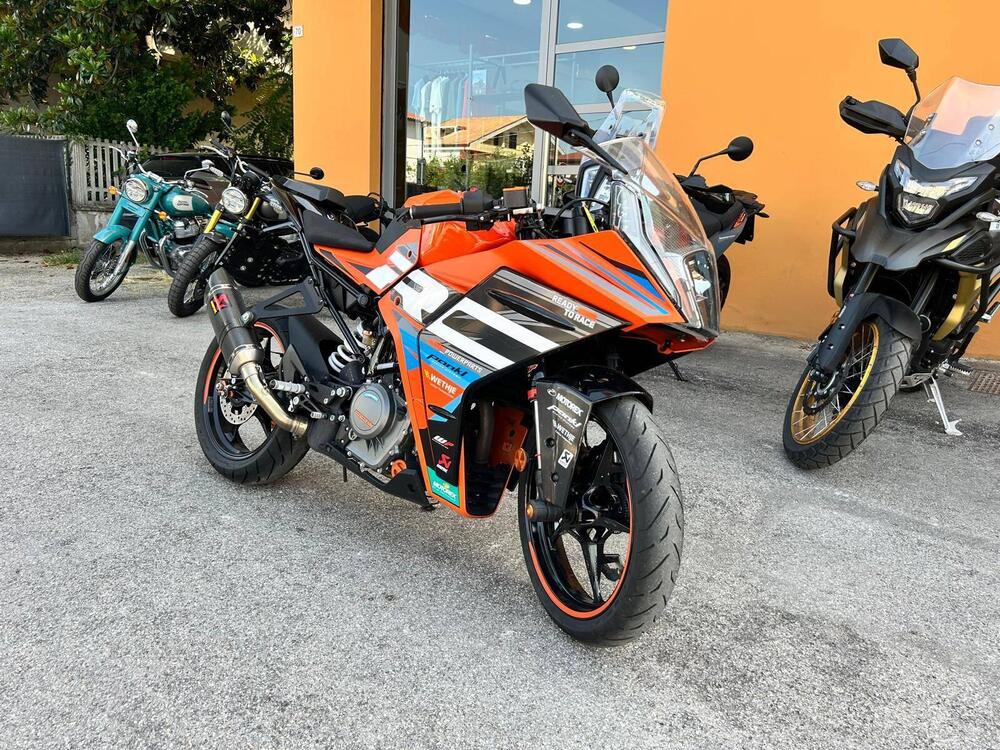 KTM RC 390 (2022 - 25) (3)