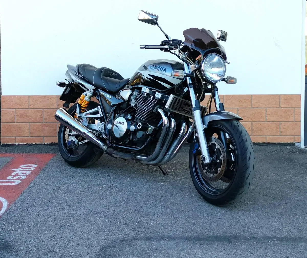 Yamaha XJR 1300 (2002 - 06) (3)