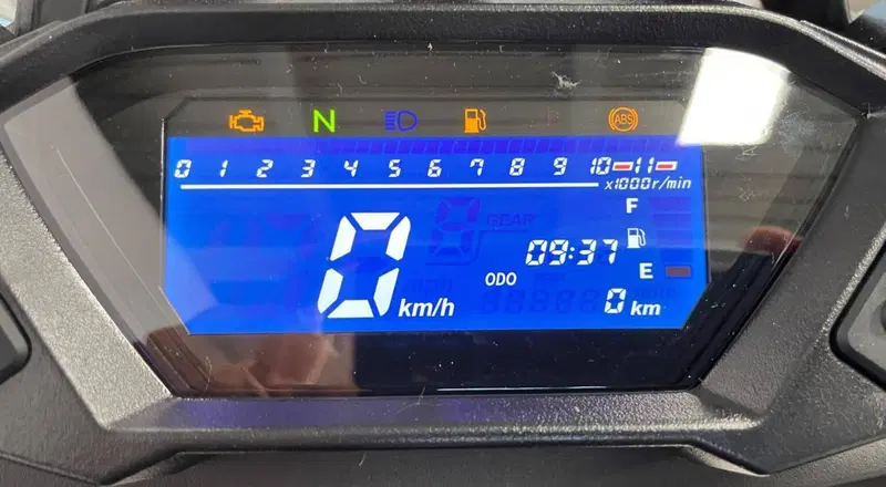 Voge Valico 300 Rally (2022 - 26) (13)